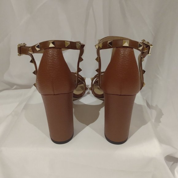 Valentino Garavani Rockstud Slingback Block Healed Sandal (NEW) - Picture 4 of 6